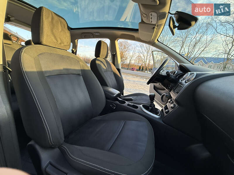 Внедорожник / Кроссовер Nissan Qashqai+2 2012 в Коломые