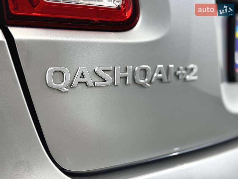 Позашляховик / Кросовер Nissan Qashqai+2 2010 в Стрию