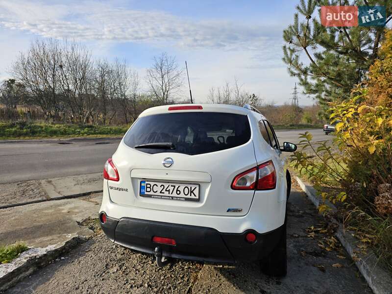 Позашляховик / Кросовер Nissan Qashqai+2 2010 в Новому Розділі фото 13 Позашляховик / Кросовер Nissan Qashqai+2 2010 в Новому Розділі