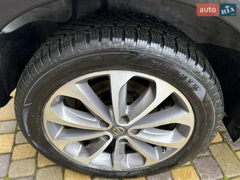 Внедорожник / Кроссовер Nissan Qashqai+2 2013 в Ивано-Франковске