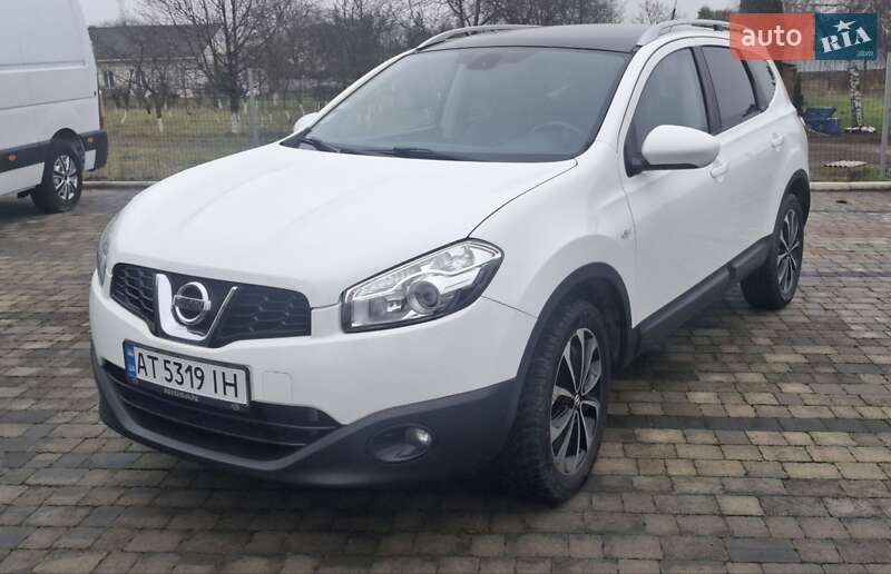 Внедорожник / Кроссовер Nissan Qashqai+2 2012 в Снятине