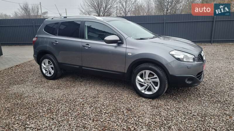Внедорожник / Кроссовер Nissan Qashqai+2 2011 в Коростене