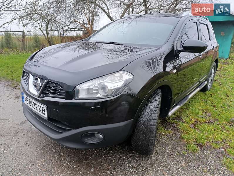 Nissan Qashqai+2 2012