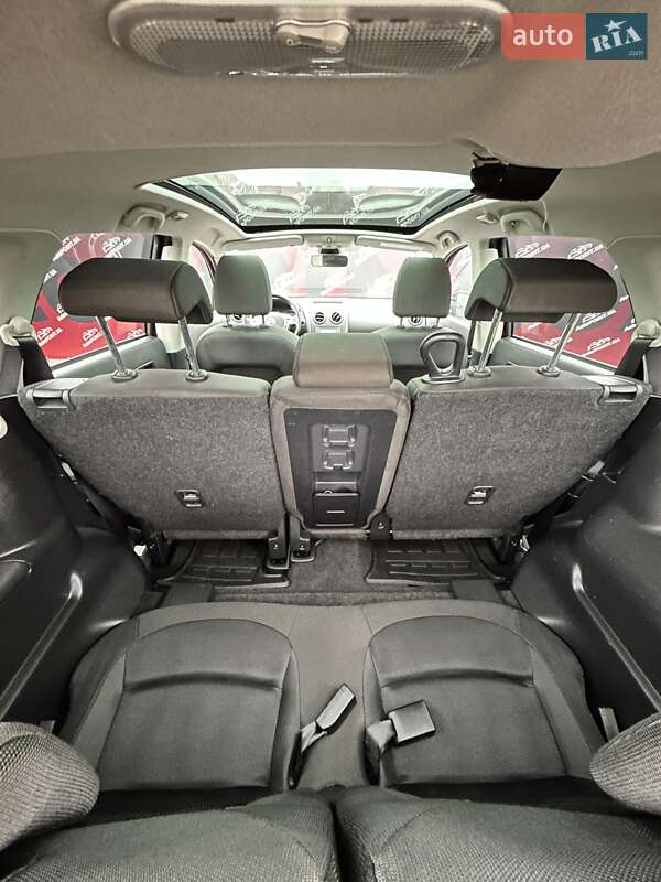 Позашляховик / Кросовер Nissan Qashqai+2 2011 в Сумах