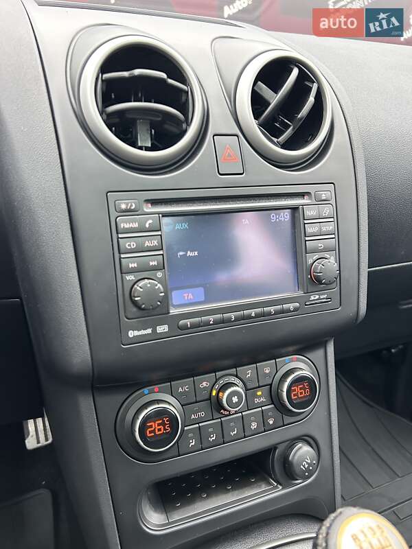 Позашляховик / Кросовер Nissan Qashqai+2 2011 в Сумах