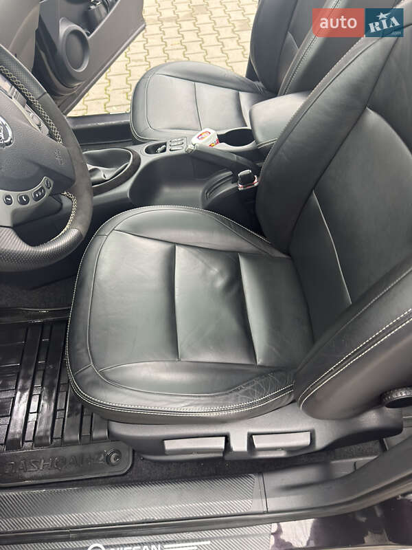 Позашляховик / Кросовер Nissan Qashqai+2 2012 в Чернівцях фото 7 Позашляховик / Кросовер Nissan Qashqai+2 2012 в Чернівцях