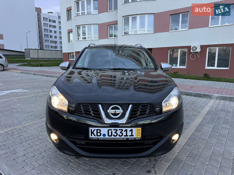 Позашляховик / Кросовер Nissan Qashqai+2 2011 в Вінниці
