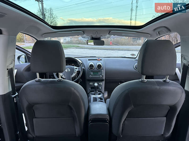 Позашляховик / Кросовер Nissan Qashqai+2 2011 в Вінниці