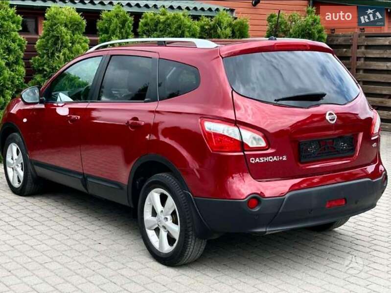 Внедорожник / Кроссовер Nissan Qashqai+2 2012 в Нетешине фото 3 Внедорожник / Кроссовер Nissan Qashqai+2 2012 в Нетешине