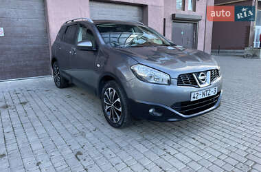 Внедорожник / Кроссовер Nissan Qashqai+2 2010 в Львове