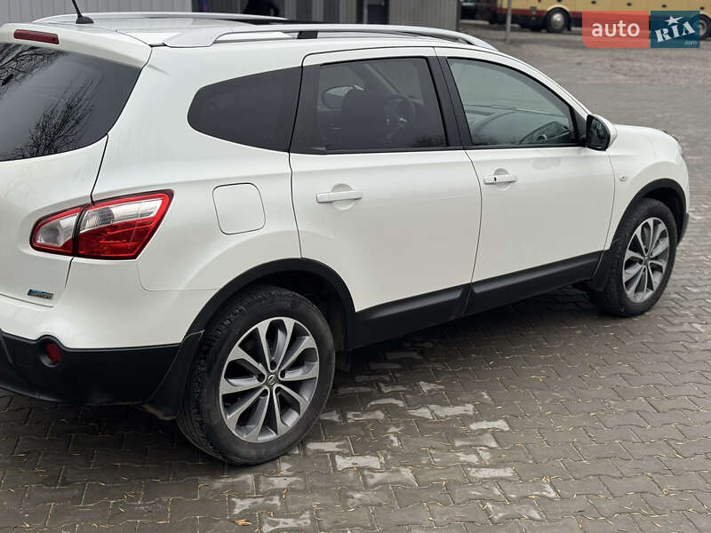 Позашляховик / Кросовер Nissan Qashqai+2 2013 в Костопілі