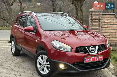 Позашляховик / Кросовер Nissan Qashqai+2 2011 в Коломиї