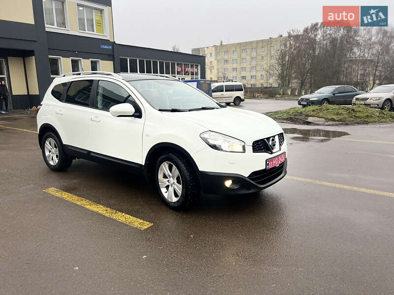 Внедорожник / Кроссовер Nissan Qashqai+2 2010 в Конотопе фото 5 Внедорожник / Кроссовер Nissan Qashqai+2 2010 в Конотопе