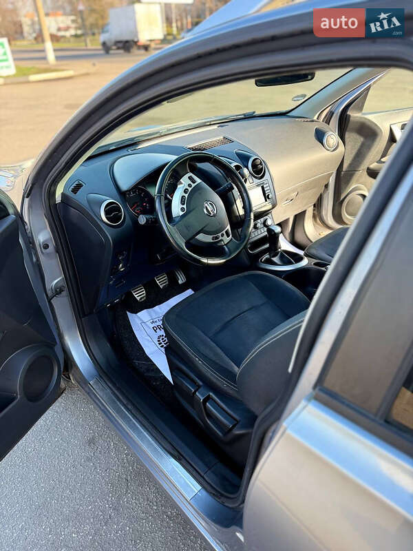 Внедорожник / Кроссовер Nissan Qashqai+2 2010 в Сумах