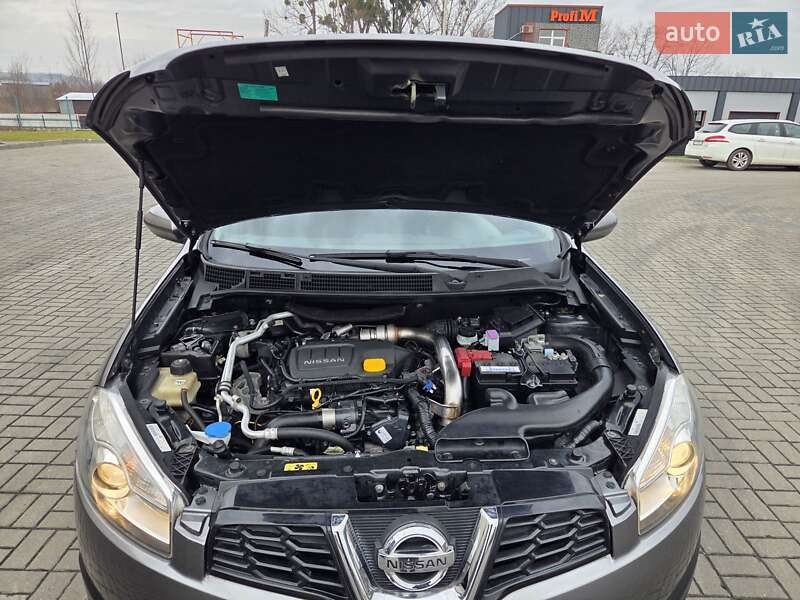 Внедорожник / Кроссовер Nissan Qashqai+2 2013 в Калуше
