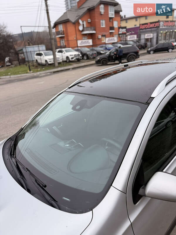 Позашляховик / Кросовер Nissan Qashqai+2 2008 в Києві