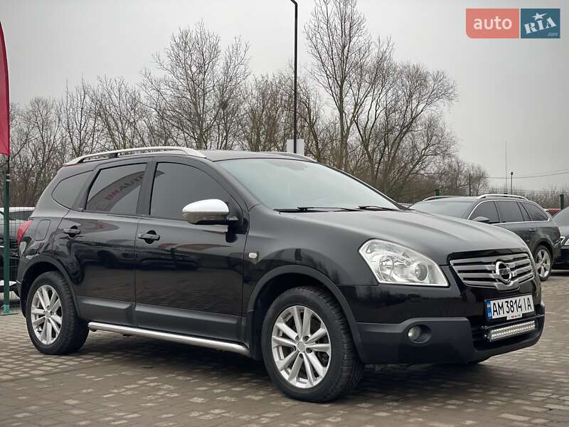 Внедорожник / Кроссовер Nissan Qashqai+2 2009 в Бердичеве