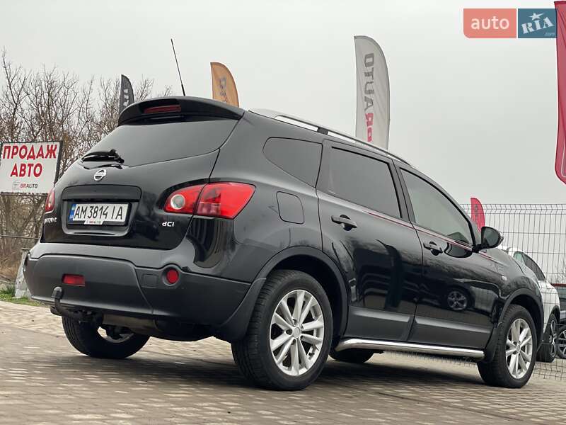 Внедорожник / Кроссовер Nissan Qashqai+2 2009 в Бердичеве