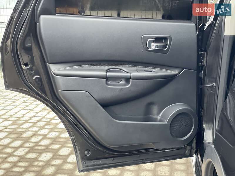 Внедорожник / Кроссовер Nissan Qashqai+2 2009 в Бердичеве