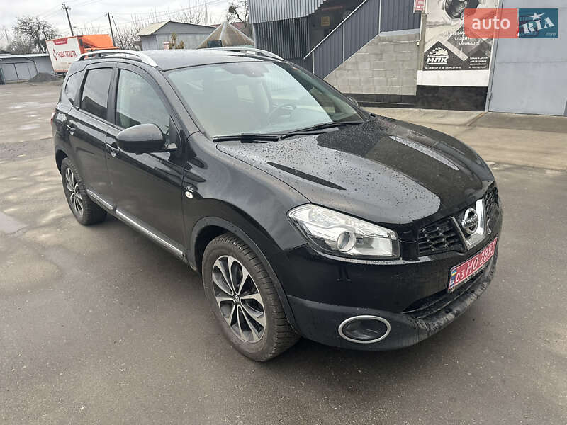 Внедорожник / Кроссовер Nissan Qashqai+2 2012 в Шепетовке