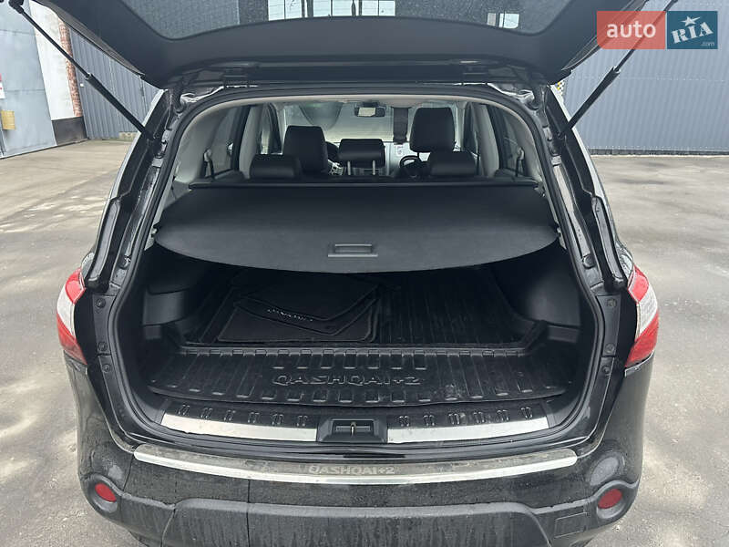 Внедорожник / Кроссовер Nissan Qashqai+2 2012 в Шепетовке