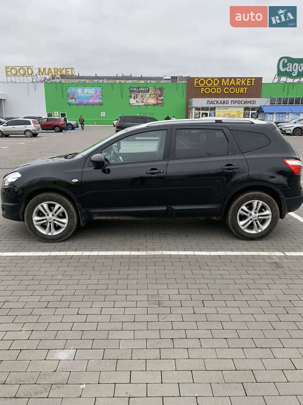 Внедорожник / Кроссовер Nissan Qashqai+2 2010 в Виннице
