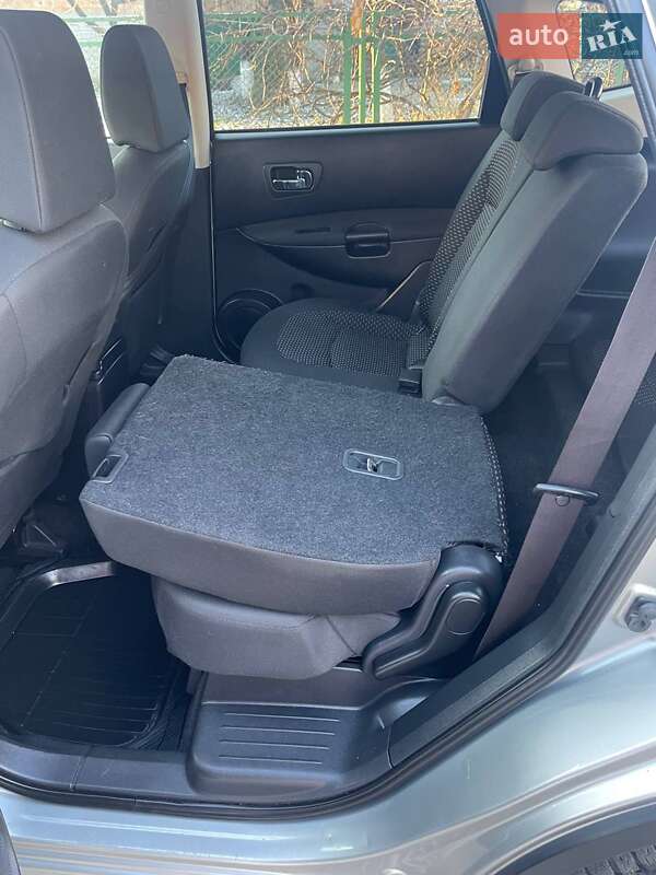 Внедорожник / Кроссовер Nissan Qashqai+2 2008 в Ровно фото 48 Внедорожник / Кроссовер Nissan Qashqai+2 2008 в Ровно