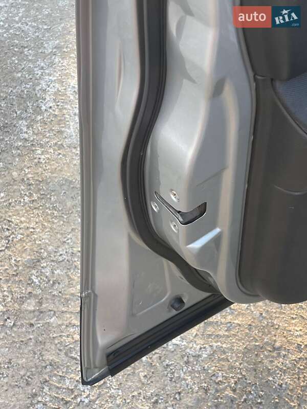 Внедорожник / Кроссовер Nissan Qashqai+2 2008 в Ровно фото 82 Внедорожник / Кроссовер Nissan Qashqai+2 2008 в Ровно