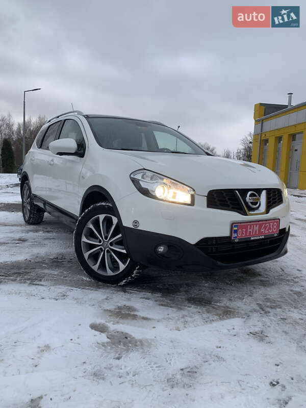 Внедорожник / Кроссовер Nissan Qashqai+2 2013 в Дубно