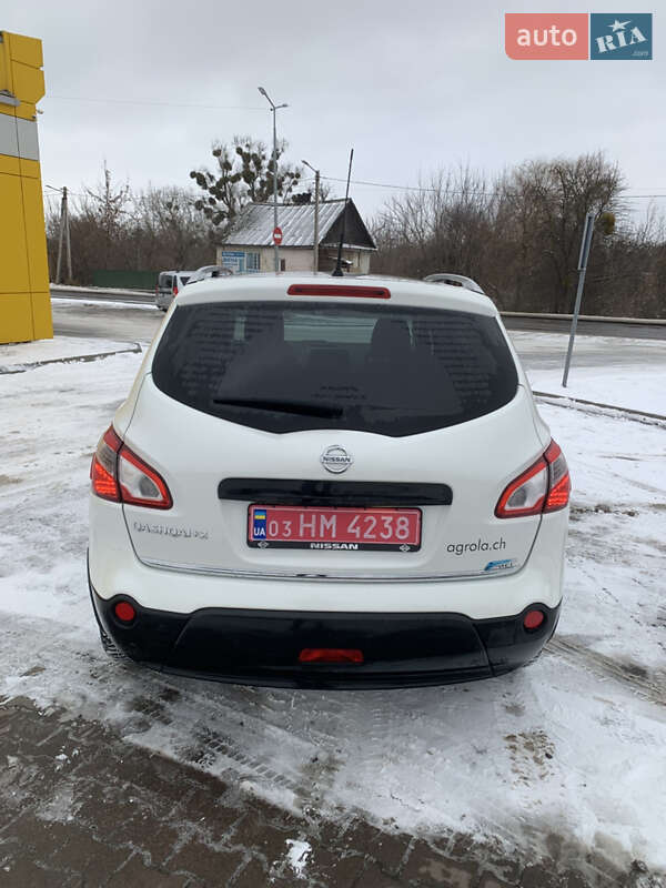 Внедорожник / Кроссовер Nissan Qashqai+2 2013 в Дубно