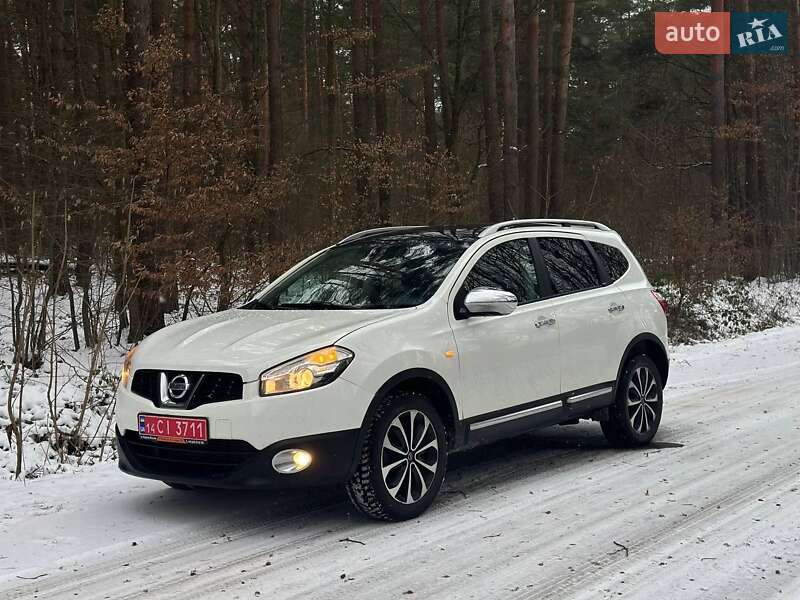 Внедорожник / Кроссовер Nissan Qashqai+2 2011 в Ивано-Франковске