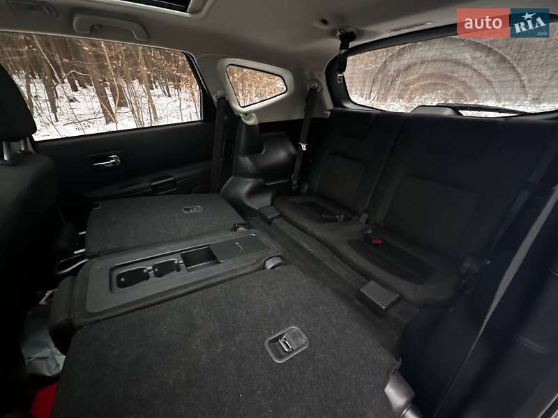 Внедорожник / Кроссовер Nissan Qashqai+2 2011 в Ивано-Франковске