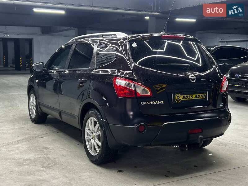 Внедорожник / Кроссовер Nissan Qashqai+2 2012 в Черновцах