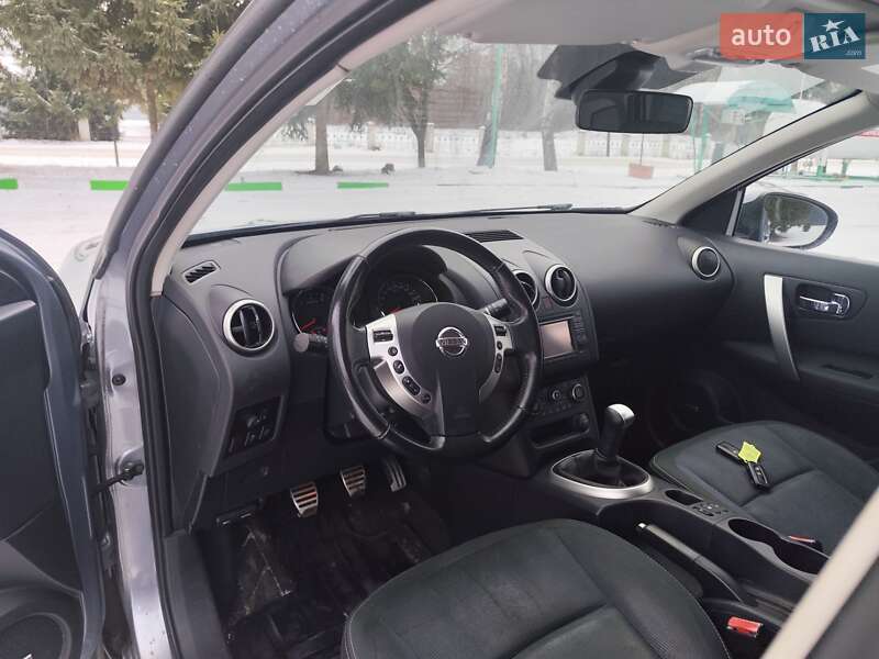 Внедорожник / Кроссовер Nissan Qashqai+2 2011 в Звягеле