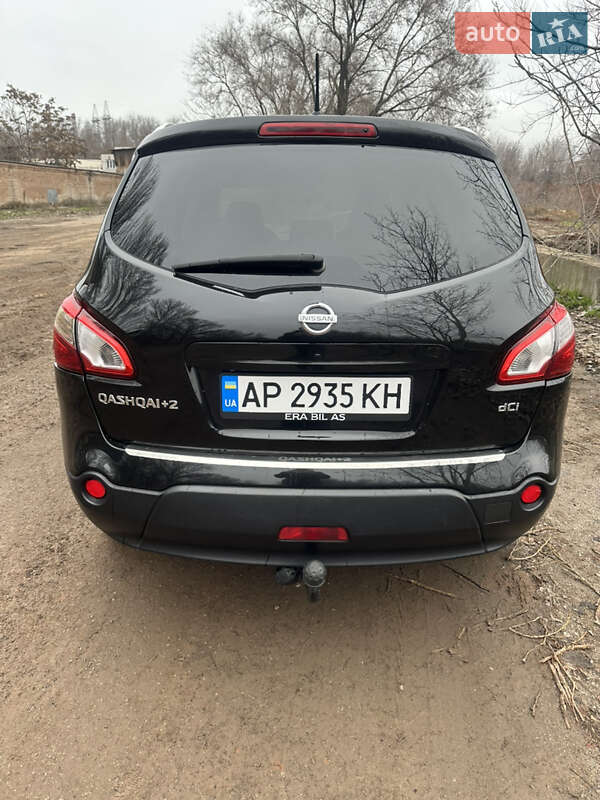 Внедорожник / Кроссовер Nissan Qashqai+2 2010 в Запорожье