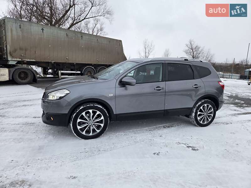 Позашляховик / Кросовер Nissan Qashqai+2 2012 в Калуші