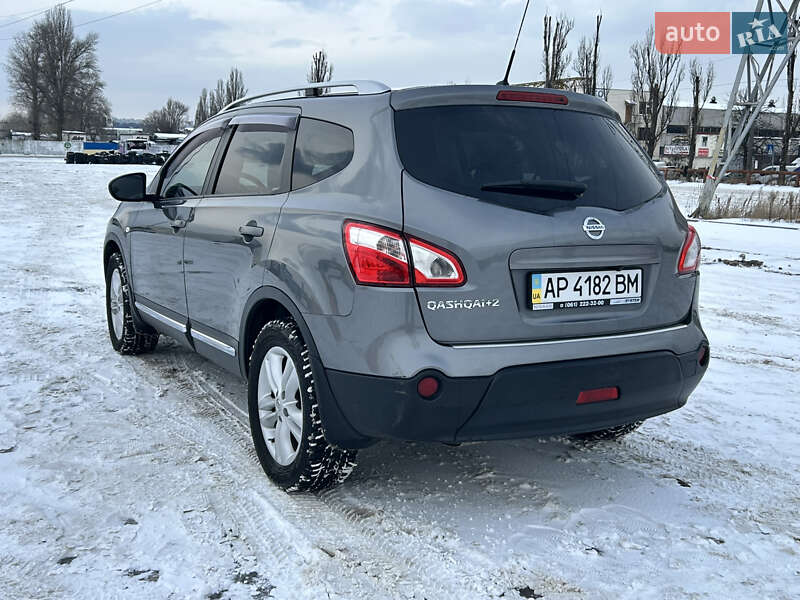 Позашляховик / Кросовер Nissan Qashqai+2 2012 в Києві