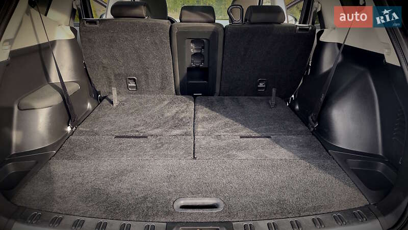 Внедорожник / Кроссовер Nissan Qashqai+2 2012 в Кременчуге фото 145 Внедорожник / Кроссовер Nissan Qashqai+2 2012 в Кременчуге