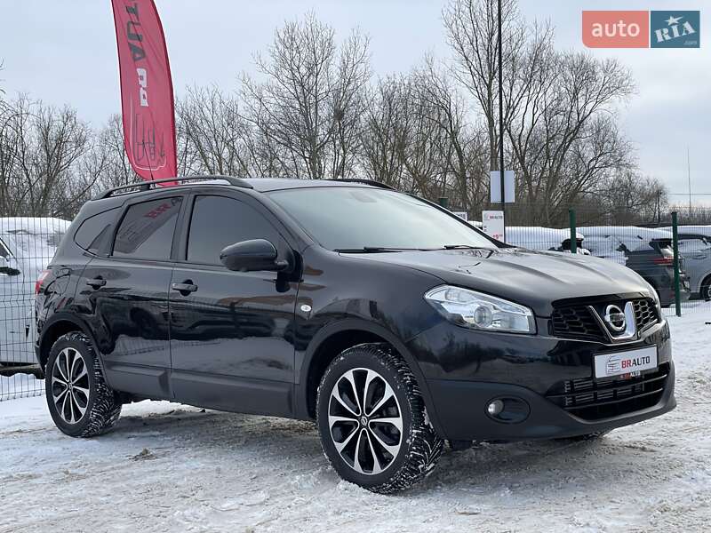 Внедорожник / Кроссовер Nissan Qashqai+2 2013 в Бердичеве фото 5 Внедорожник / Кроссовер Nissan Qashqai+2 2013 в Бердичеве