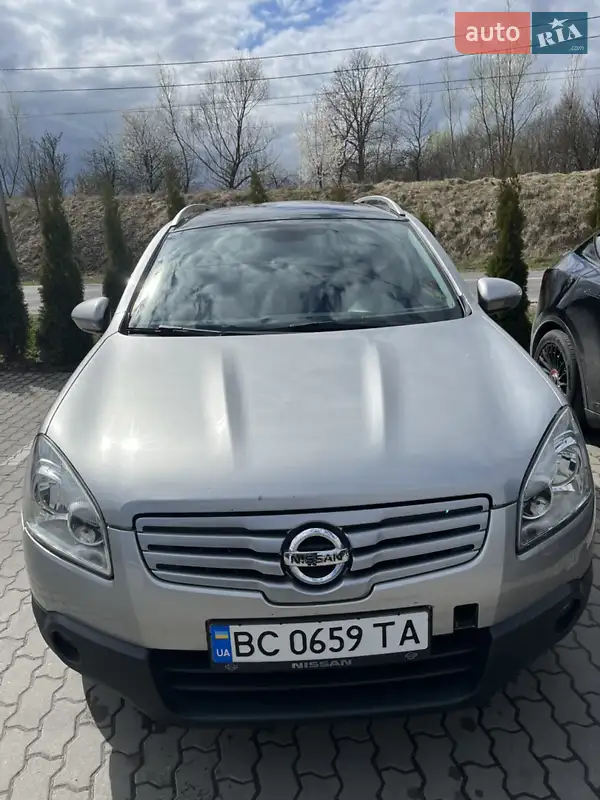 Nissan Qashqai+2
