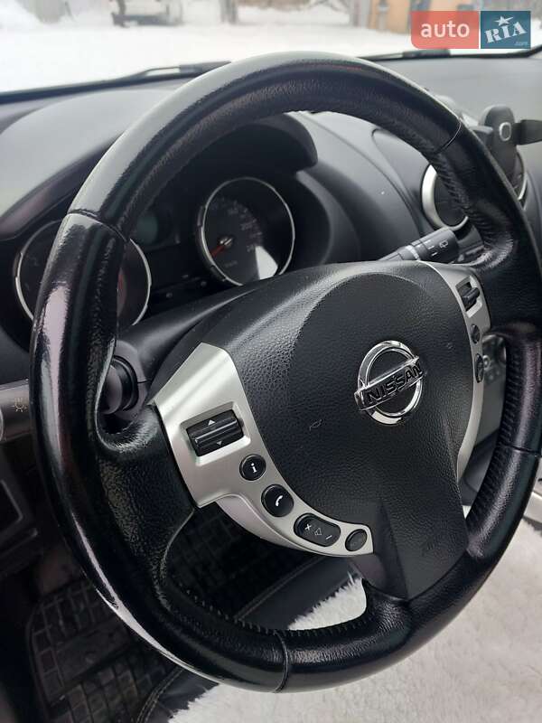 Внедорожник / Кроссовер Nissan Qashqai+2 2009 в Турке фото 30 Внедорожник / Кроссовер Nissan Qashqai+2 2009 в Турке