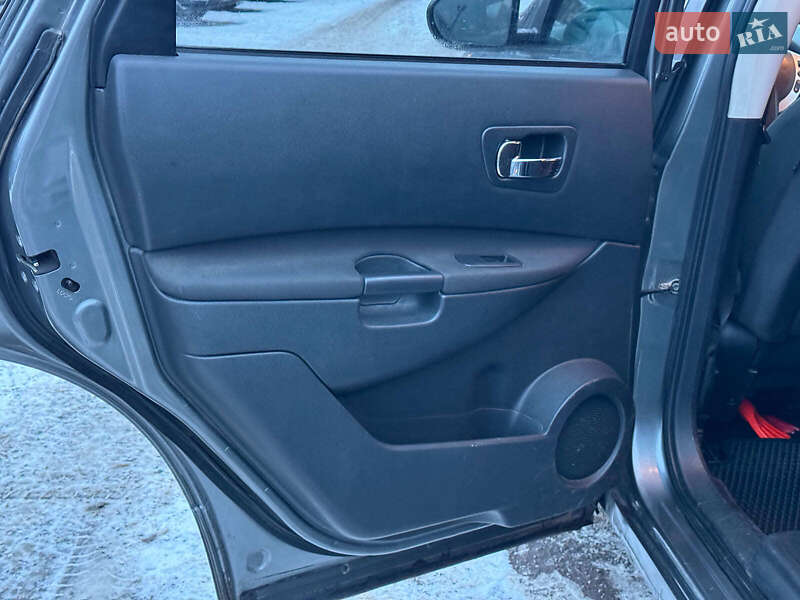 Внедорожник / Кроссовер Nissan Qashqai+2 2011 в Виннице фото 18 Внедорожник / Кроссовер Nissan Qashqai+2 2011 в Виннице