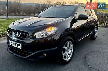 Позашляховик / Кросовер Nissan Qashqai+2 2010 в Дрогобичі