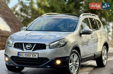 Внедорожник / Кроссовер Nissan Qashqai+2 2010 в Межгорье