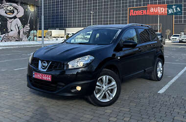 Внедорожник / Кроссовер Nissan Qashqai+2 2010 в Луцке