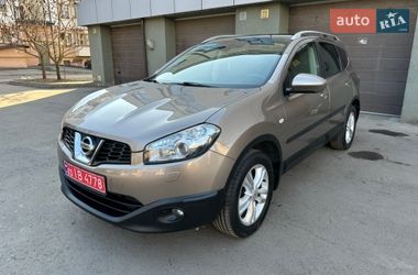 Позашляховик / Кросовер Nissan Qashqai+2 2011 в Рівному