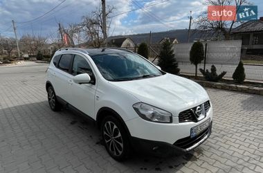 Внедорожник / Кроссовер Nissan Qashqai+2 2012 в Могилев-Подольске