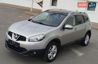 Позашляховик / Кросовер Nissan Qashqai+2 2011 в Києві