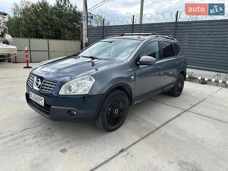 Nissan Qashqai+2