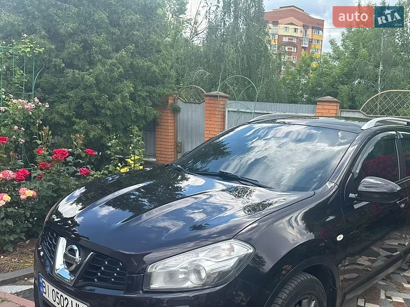 Nissan Qashqai+2 2012